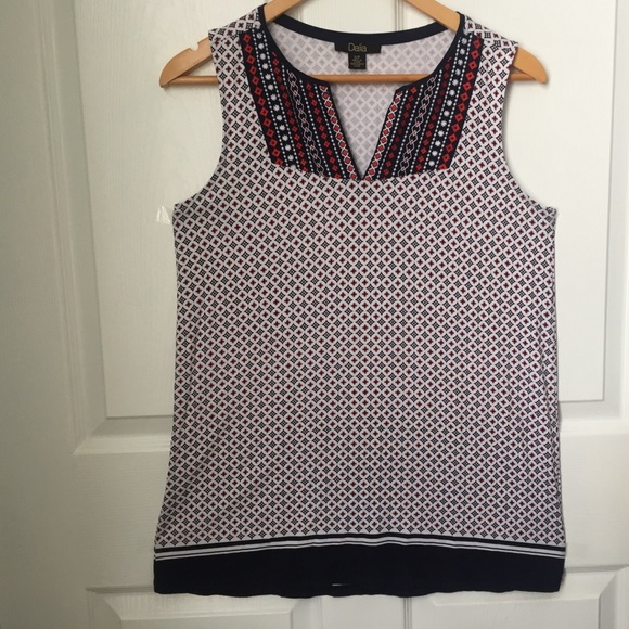 Dalia Sleeveless Soft Cotton Top - Picture 1 of 7